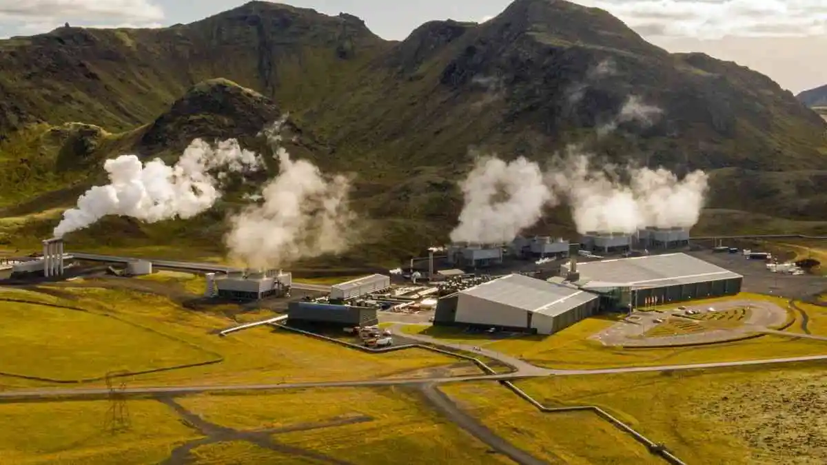 You are currently viewing What Are Geothermal Power Plants?