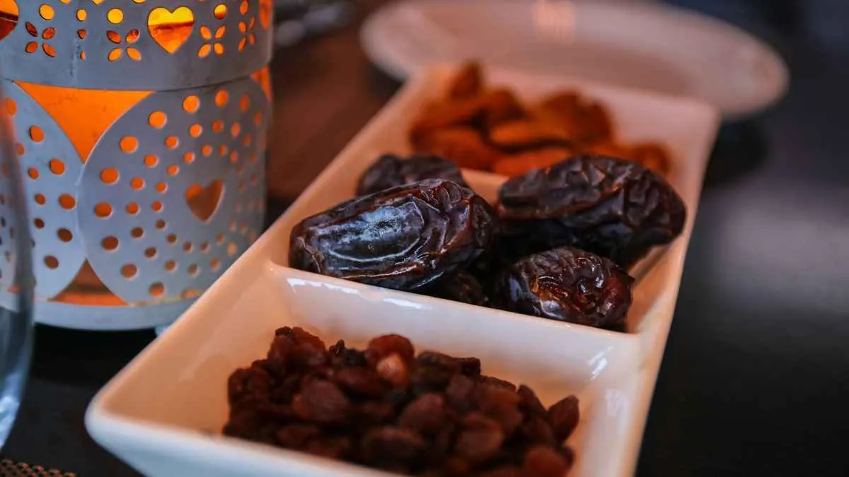 Read more about the article 10 Health Benefits of Dates: A Sweet and Nutritious Delight