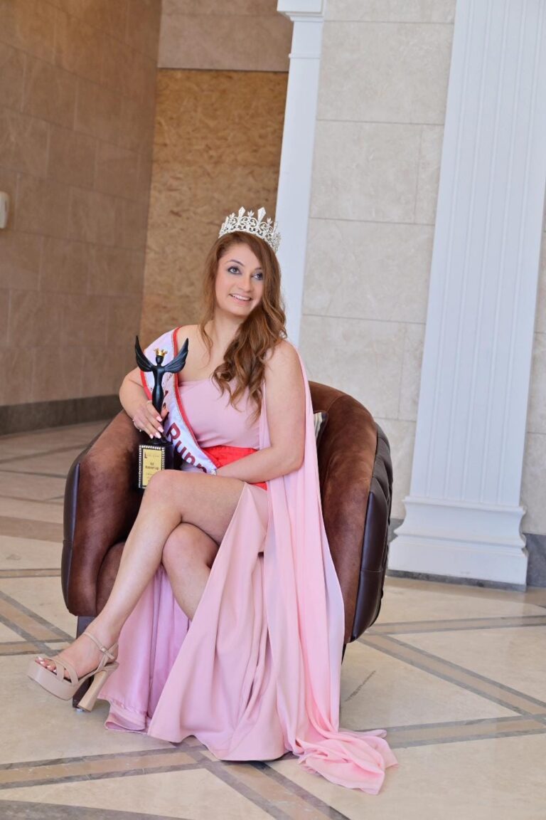 Read more about the article Sonal Dawda Crowned Marvelous Mrs. India 2024 1st Runner-Up: A Corporate Powerhouse with a Heart for Change